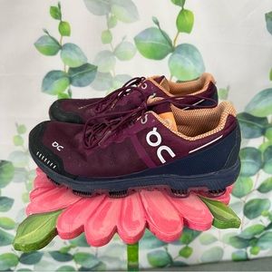 ONRUNNING on cloud shoes cloudventure women’s size 7.5 in Mulberry Salmon